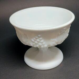 Colony Golden Harvest Grape Hostess Piece | Pedestal Compote